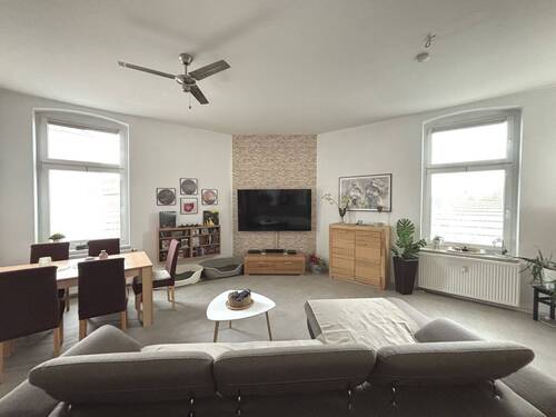 Wohnzimmer - 5 Zimmer Etagenwohnung in Düsseldorf