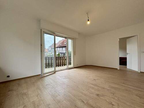 Titelbild - +++ Renovierte 3-Zimmer-Wohnung mit großem Garten am Altstadtrand +++