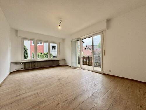 Wohnzimmer I - 3 Zimmer Etagenwohnung zur Miete in Heppenheim