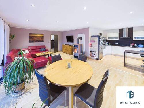 Wohn-Essbereich - Bungalow mit 165,00 m&sup2; in Boos zum Kaufen