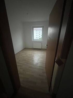 IMG_7294.jpeg - WIRD DEMNÄCHST FÜR SIE RENOVIERT: Geräumige 3-Zimmer Wohnung