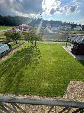 13 Garten mit Gartenhäuschen - 