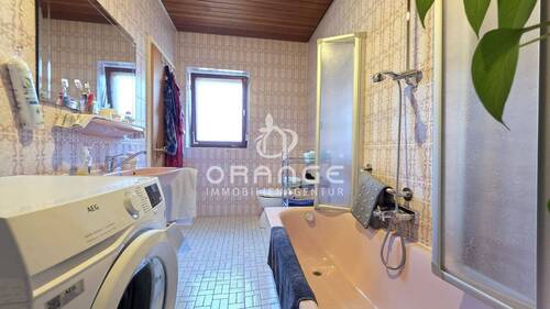 EG: Badezimmer - 