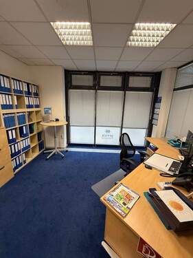 PHOTO-2025-10-21-09-07-01 (8) - 