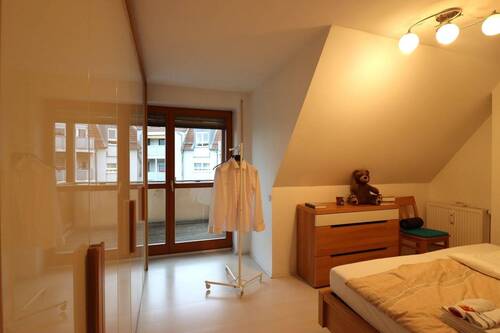 Schlafzimmer - Etagenwohnung mit 80,90 m² in Ansbach zum Kaufen
