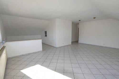 Bild1 - Viel Platz für die Familie - 4-Zimmer-Wohnung in der Thermalbadstadt Bad Rodach