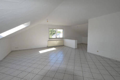 Bild2 - 4 Zimmer Etagenwohnung zur Miete in Bad Rodach