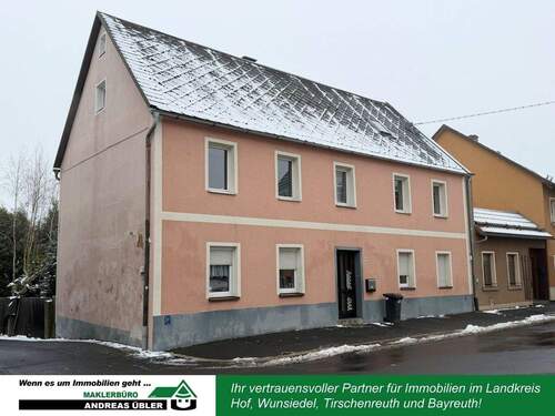 Straßenansicht - 6 Zimmer Einfamilienhaus zum Kaufen in Thiersheim