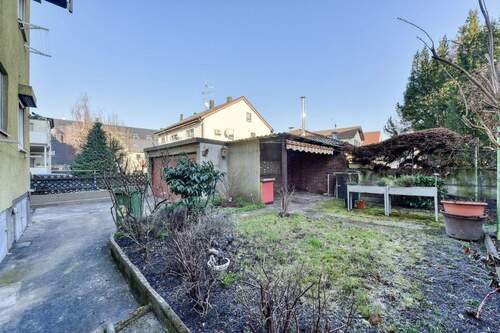 Garten von S-W - 1 Zimmer Mehrfamilienhaus, Wohnhaus in Stuttgart