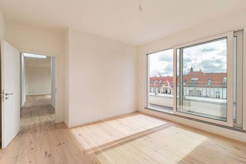 Schlafzimmer - 3 Zimmer Etagenwohnung zum Kaufen in Berlin