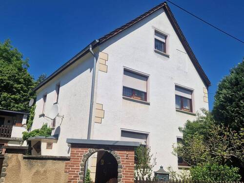 Ansicht Objekt - 5 Zimmer Einfamilienhaus zum Kaufen in Elsteraue