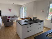 Blick ins Wohnzimmer - 