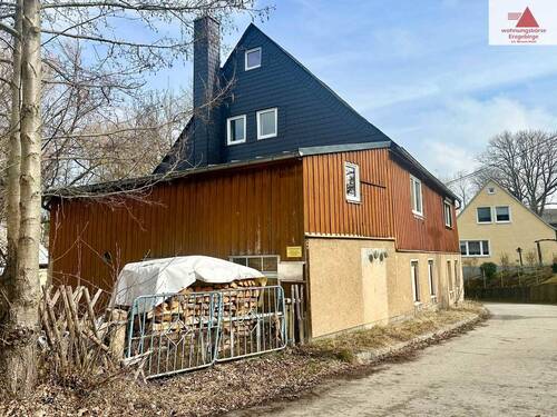 Ansicht Giebel rechts - 6 Zimmer Einfamilienhaus zum Kaufen in Elterlein / Hermannsdorf