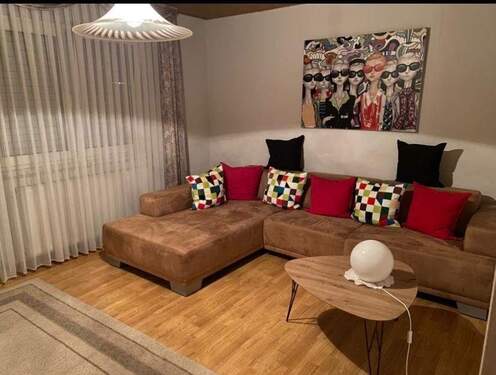 Ansicht seitlich mit Carport - Mehrfamilienhaus, Wohnhaus mit 195,00 m&sup2; in Boos zum Kaufen