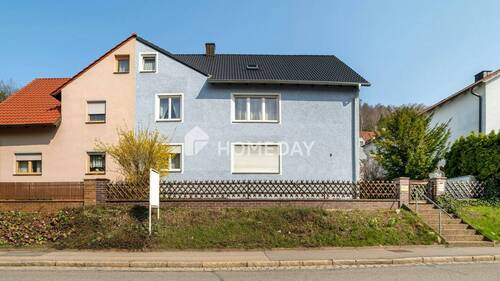 Außenansicht 2 - 1 Zimmer Mehrfamilienhaus, Wohnhaus zum Kaufen in Schwandorf