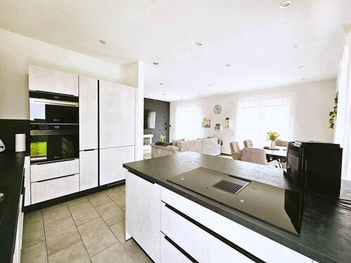 Wohnen/Essen/Kochen - 7 Zimmer Einfamilienhaus in Munderkingen