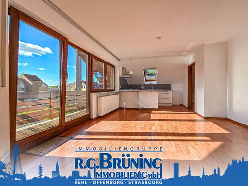 2-Zimmerwohnung mit Balkon, Keller und Garage in Kehl - Zentrumsnahe 2-Zimmerwohnung mit großem Balkon in Kehl
