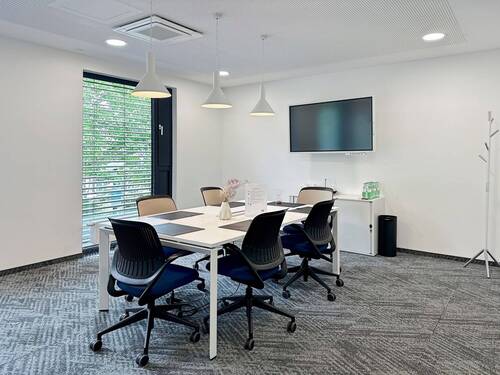 HQ Teltow_Germany_centre 5524_Meeting Room 1.jpg - 