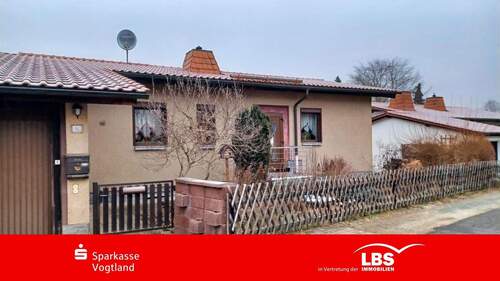 Vorderansicht - Einfamilienhaus in Traumlage !!