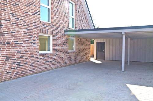 Carportanlage - Mehrfamilienhaus, Wohnhaus mit 104,00 m&sup2; in Bad Zwischenahn zur Miete