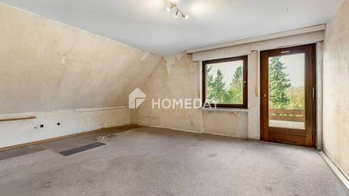 1. OG Schlafzimmer 1 - 