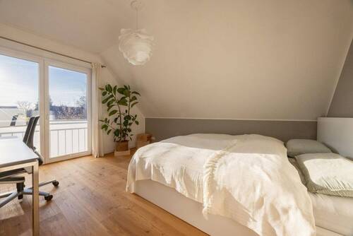 Bodentiefe Fenster im Haus - 