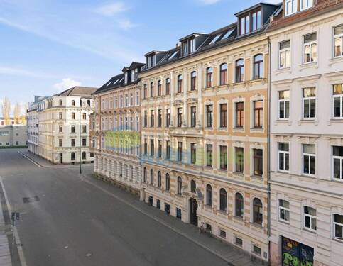 Harmonisches Straßenbild – geprägt von stilvollen Altbauten - 4 Zimmer Etagenwohnung zum Kaufen in Leipzig