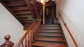 gepflegtes Treppenhaus - 
