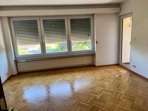 Zimmer - Etagenwohnung mit 94,00 m&sup2; in Waldshut zur Miete