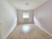 Kinderzimmer/Büro - 
