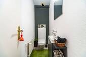 WC - 