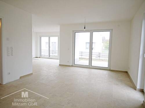 Essen Wohnen - 4 Zimmer Doppelhaushälfte in Denkendorf