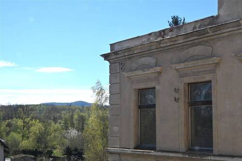 Fensterblick Süd - 3 Zimmer Mehrfamilienhaus, Wohnhaus in Zittau