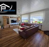 Großzügige 5-ZKB auf 3 Ebenen mit 2 Balkonen, Garten & Stellplatz - ruhige Lage in Theley - Tholey