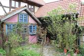 Innenhof Hauseingang - Mehrfamilienhaus, Wohnhaus mit 300,00 m&sup2; in Helbedündorf zum Kaufen
