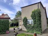Nebengebäude und Haus .jpg - 