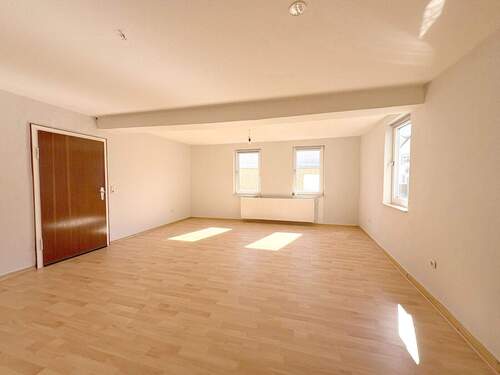 Schlafzimmer (EG) - 6 Zimmer Einfamilienhaus in Amöneburg