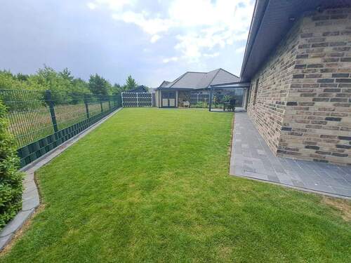 Garten - Seitenansicht - 