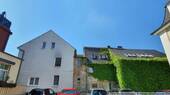 Haus mit Hinterhaus Ansicht Hinten - 