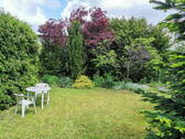 Garten Teilansicht - Mehrfamilienhaus, Wohnhaus mit 156,20 m&sup2; in Berlin Mahlsdorf zum Kaufen
