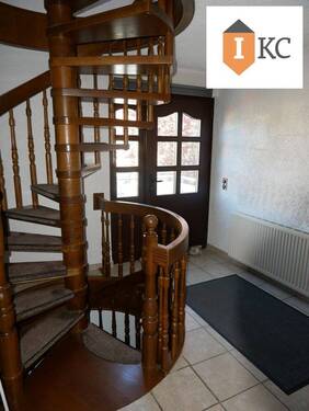 Treppe vom EG zu DG - 