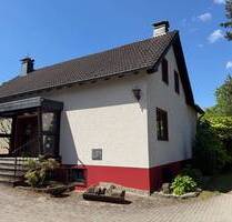 Wohnen im Grünen und trotzdem zentral! Modernisiert, Kamin, Sauna u.v.m - Bergisch Gladbach Herkenrath
