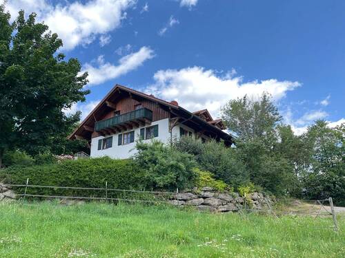 Aussenansicht - 7 Zimmer Einfamilienhaus in Konzell