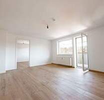 Stilvoll kernsaniert & bezugsfrei: Lichtdurchflutete 2-Zimmer-Wohnung im Miesbach, direkt am Bach