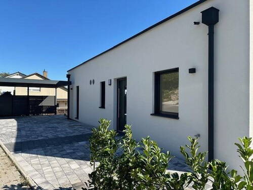 Hof Carport - 