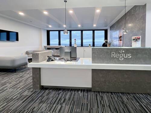 Regus_Mundsburgtower_Germany_Centre 3914_Reception - Büro in Hamburg
