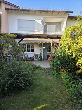 Bild 2 - 7 Zimmer Reihenmittelhaus zum Kaufen in Schrobenhausen