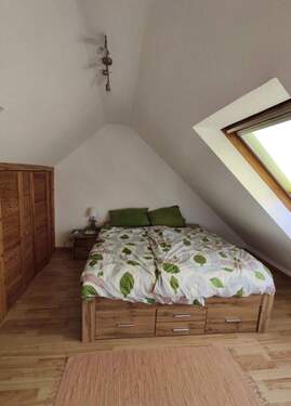 SChlafen - Etagenwohnung mit 62,00 m&sup2; in Karlsruhe zum Kaufen