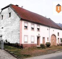 Rustikaler Charme trifft Gestaltungsspielraum - Handwerkerhaus mit Hof & Scheune