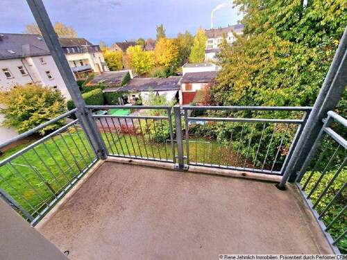 Balkon - 2 Zimmer Etagenwohnung zur Miete in Chemnitz